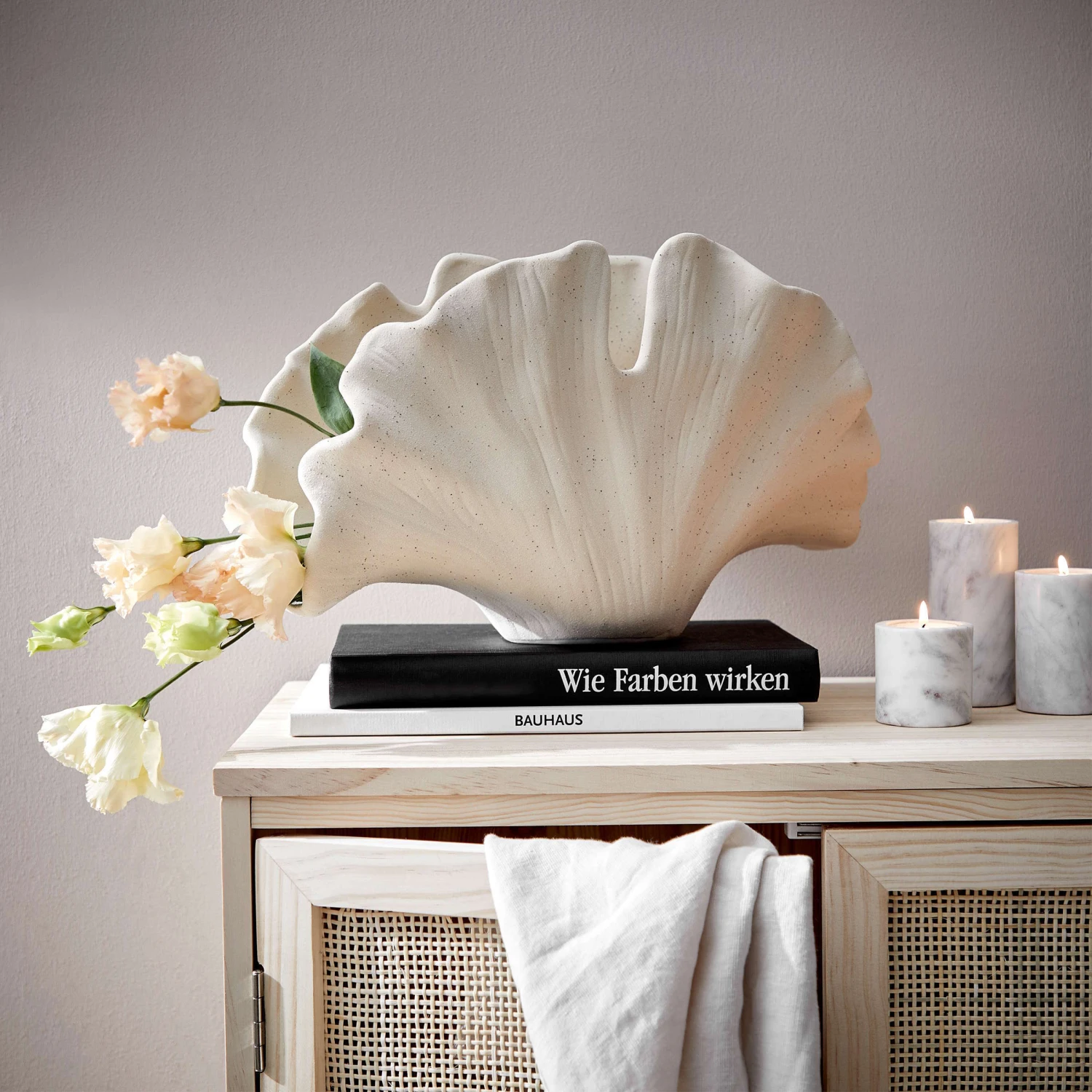 Deko-Objekt Blatt Höhe 21cm GINKGO in Creme Deko-Objekt Blatt Höhe 21cm GINKGO In Creme -Butlers butlers deko objekt blatt hohe 21cm ginkgo in creme 1