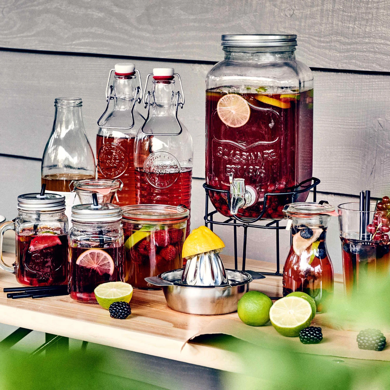 Getränkespender 2-teilig REFRESH in Transparent Getränkespender 2-teilig REFRESH In Transparent -Butlers butlers getrankespender 2 teilig refresh in transparent 6