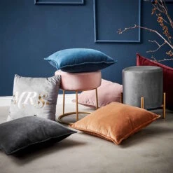 Kissen L 45 X B 45cm COTTON VELVET In Hellbraun 5 Kissen L 45 X B 45cm COTTON VELVET In Hellbraun -Butlers butlers kissen l 45 x b 45cm cotton velvet in hellbraun 3