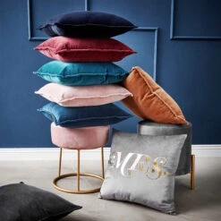 Kissen L 45 X B 45cm COTTON VELVET In Hellbraun 7 Kissen L 45 X B 45cm COTTON VELVET In Hellbraun -Butlers butlers kissen l 45 x b 45cm cotton velvet in hellbraun 5