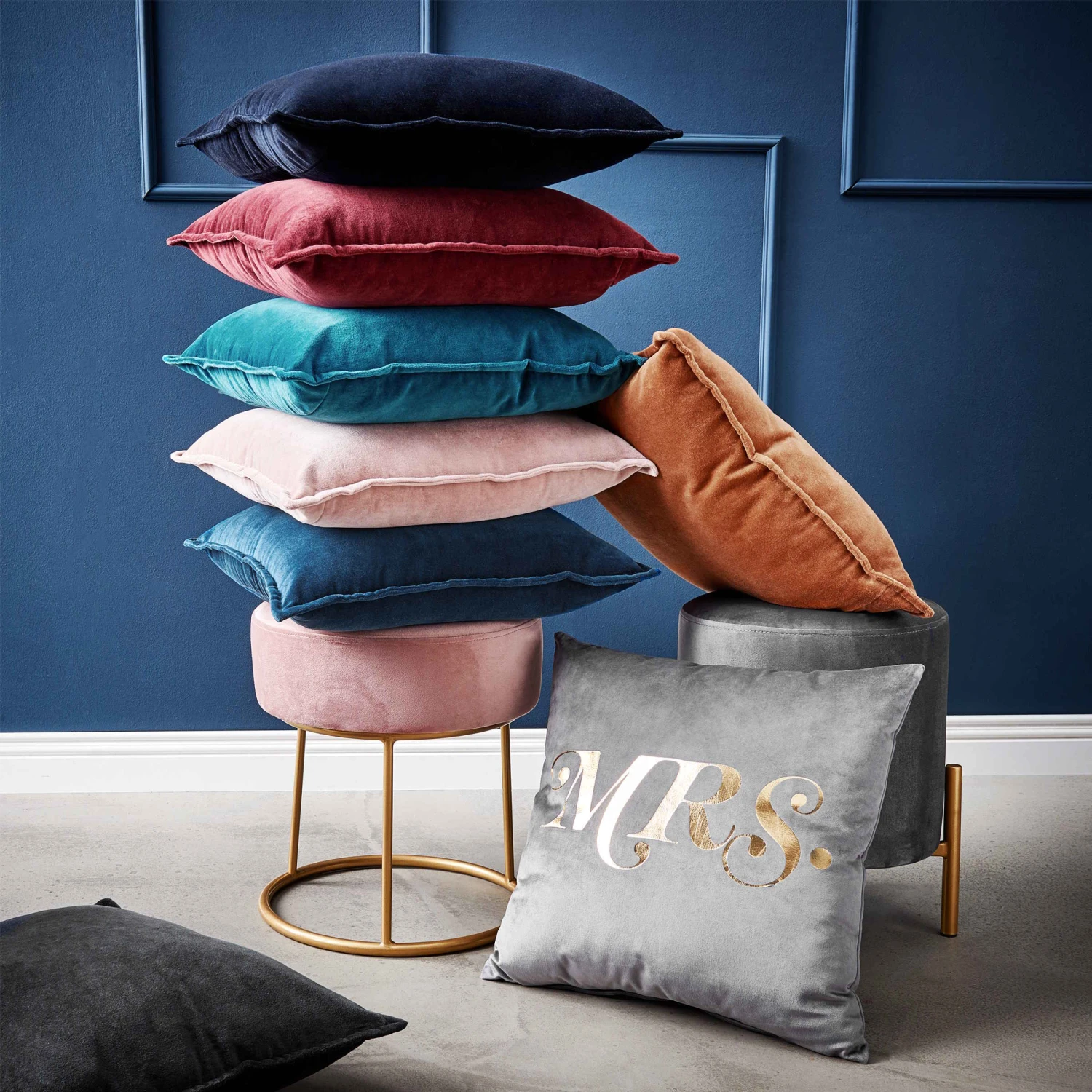 Kissen L 45 x B 45cm COTTON VELVET in Hellbraun Kissen L 45 X B 45cm COTTON VELVET In Hellbraun -Butlers butlers kissen l 45 x b 45cm cotton velvet in hellbraun 5