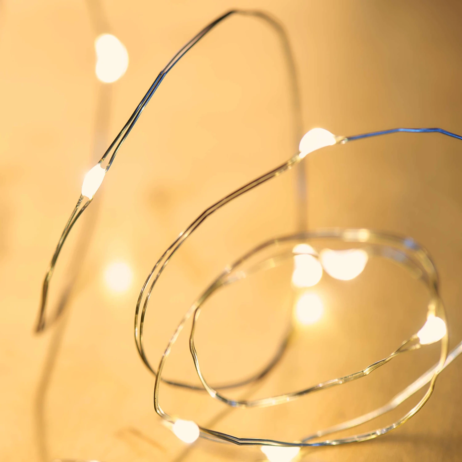 LED Lichterkette 50 Lichter mit USB-Batteriefach TWINE LIGHTS in Transparent LED Lichterkette 50 Lichter Mit USB-Batteriefach TWINE LIGHTS In Transparent -Butlers butlers led lichterkette 50 lichter mit usb batteriefach twine lights in transparent 4