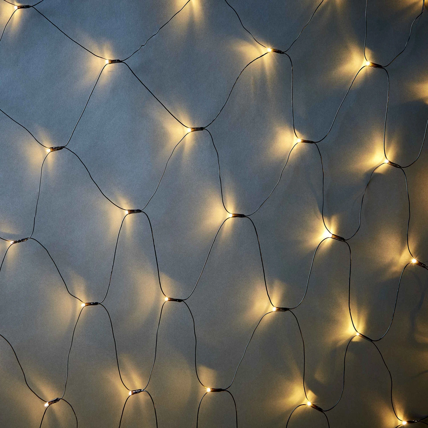 Lichtervorhang mit Stecker SHINE BRIGHT in Schwarz Lichtervorhang Mit Stecker SHINE BRIGHT In Schwarz -Butlers butlers lichtervorhang mit stecker shine bright in schwarz