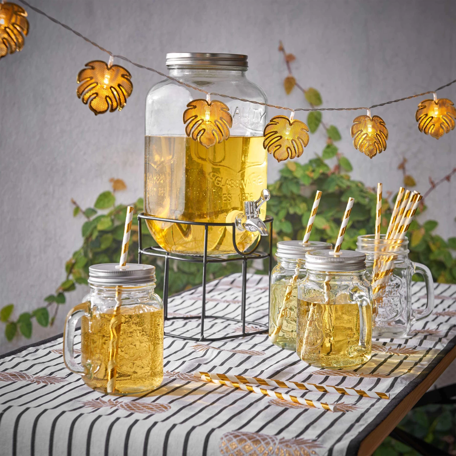 Metallständer für Getränkespender REFRESH in Schwarz Metallständer Für Getränkespender REFRESH In Schwarz -Butlers butlers metallstander fur getrankespender refresh in schwarz 6