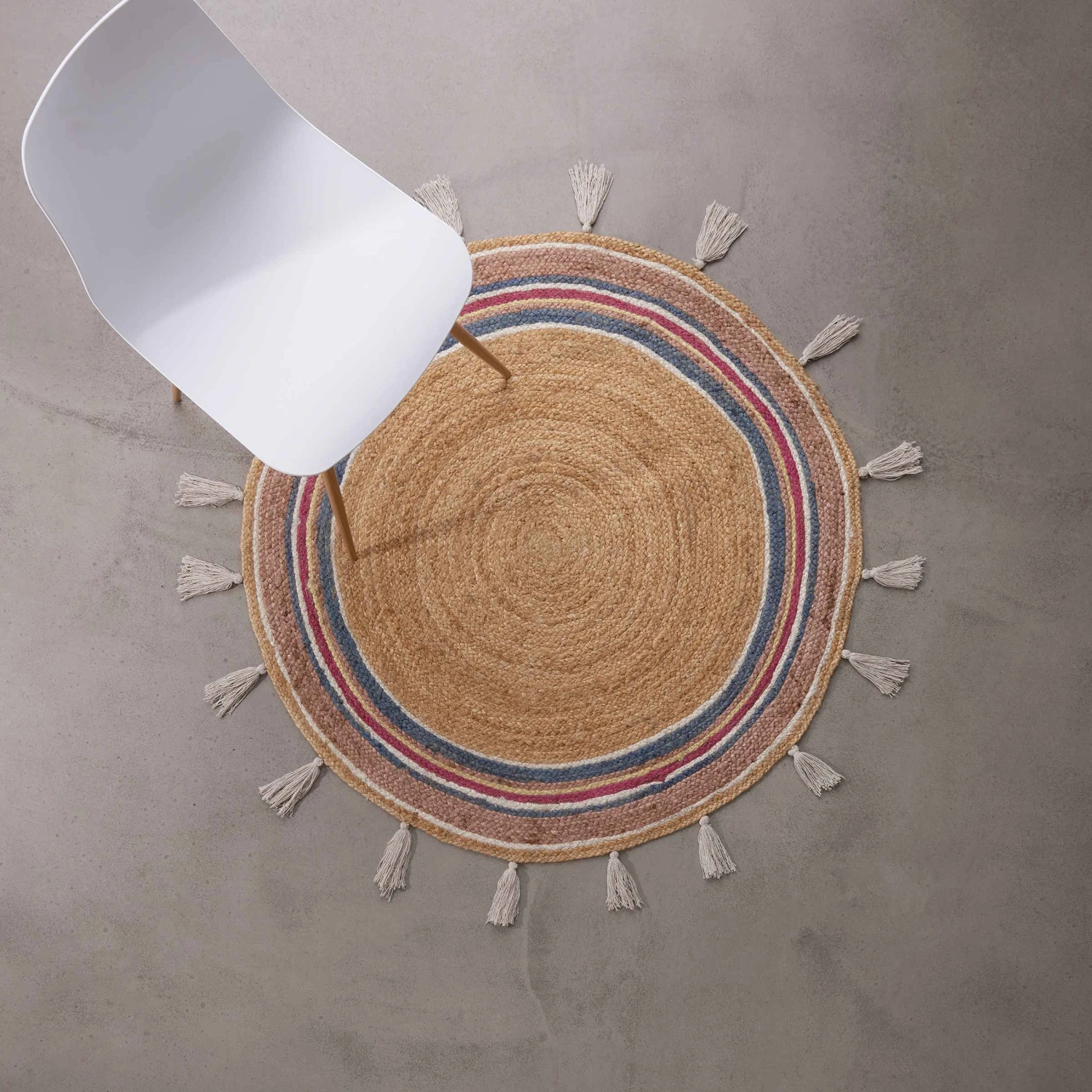 Teppich Rainbow mit Quasten Ø110cm ALL NATURE in Natur-Bunt Teppich Rainbow Mit Quasten Ø110cm ALL NATURE In Natur-Bunt -Butlers butlers teppich rainbow mit quasten o110cm all nature in natur bunt 1