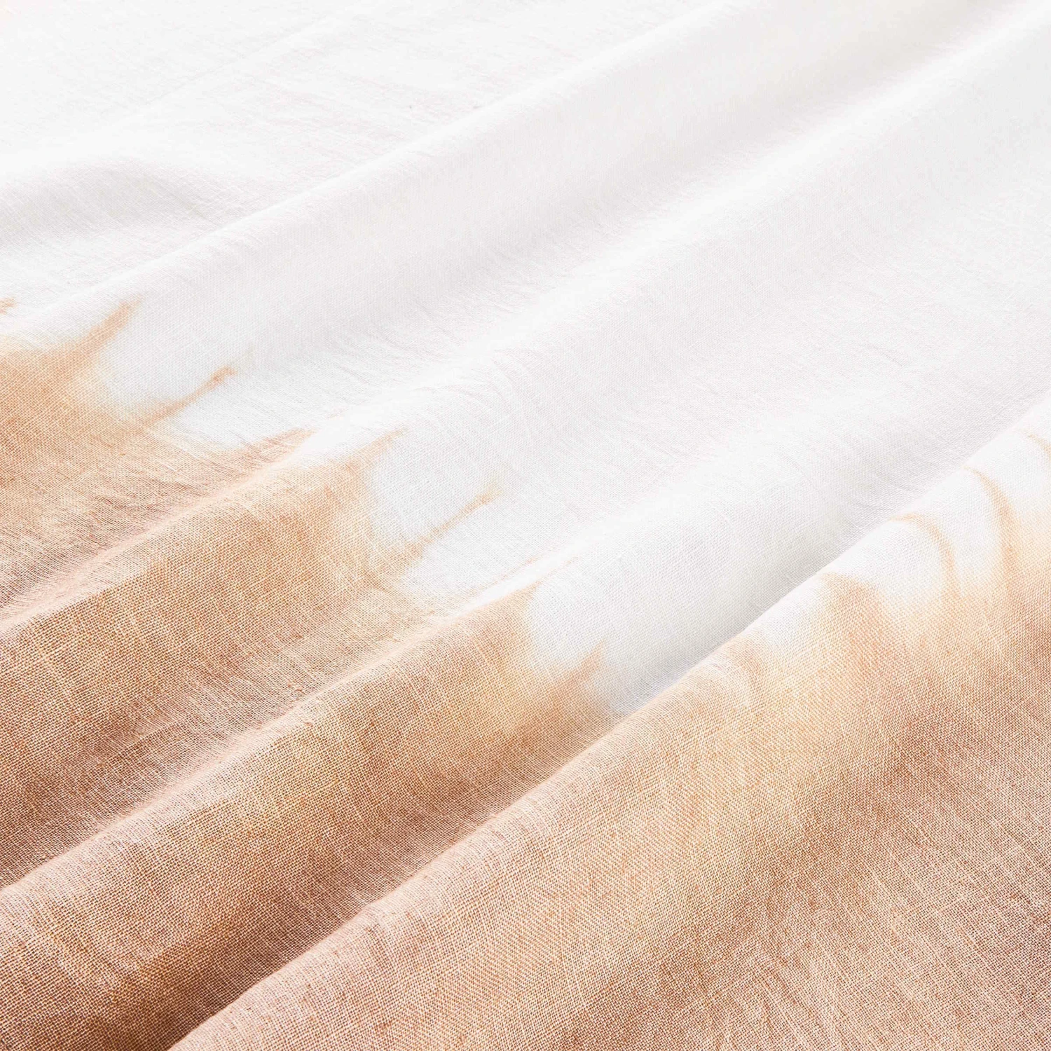 Tischdecke L 300 x B 160cm HEYDAY in Rosé Tischdecke L 300 X B 160cm HEYDAY In Rosé -Butlers butlers tischdecke l 300 x b 160cm heyday in rose 1