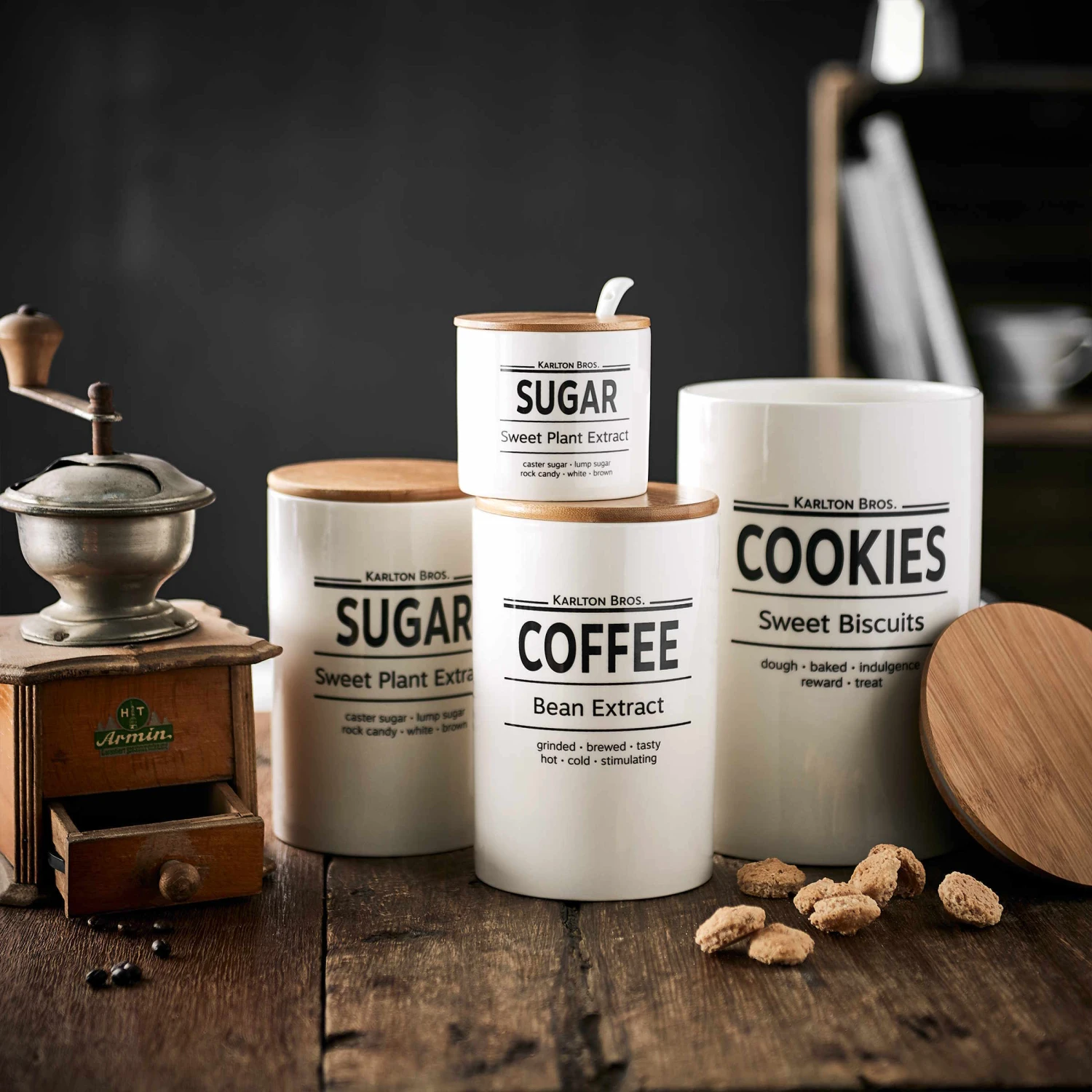 Vorratsdose Sugar 1100ml KARLTON BROS. in Weiß Vorratsdose Sugar 1100ml KARLTON BROS. In Weiß -Butlers butlers vorratsdose sugar 1100ml karlton bros in weiss 1